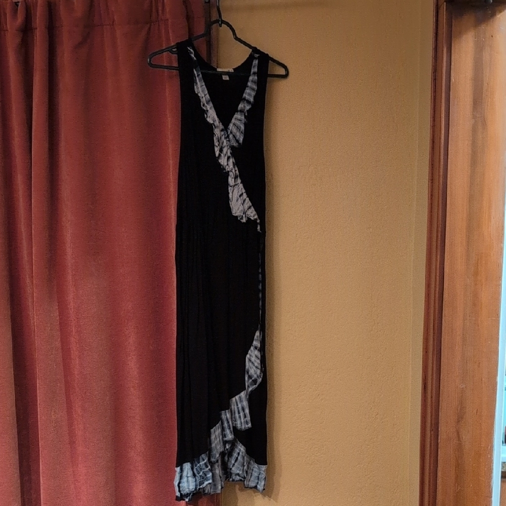 ONE WORLD Black and Gray Asymmetrical Dress